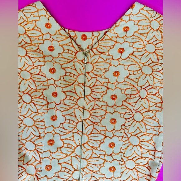 VINTAGE 1960’s Embroidered Dress - Picture 8 of 8